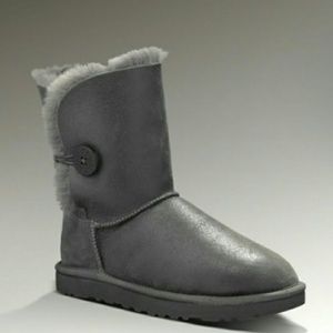 Rare Ugg Metallic Gray Bailey Button Boots